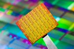 Intel zet 100 miljoen dollar in op auto-industrie