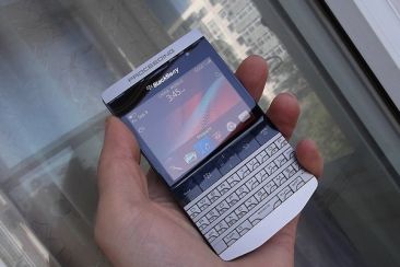 Luxe variant van BlackBerry Bold 9900 duikt op
