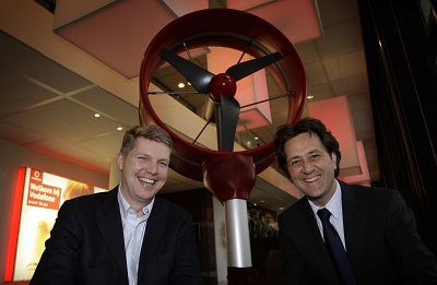 Vodafone plaatst windturbines op zendmasten