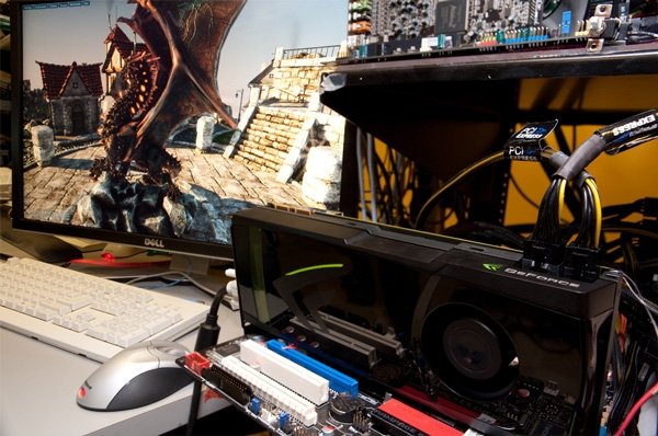NVIDIA toont werkende Fermi videokaart