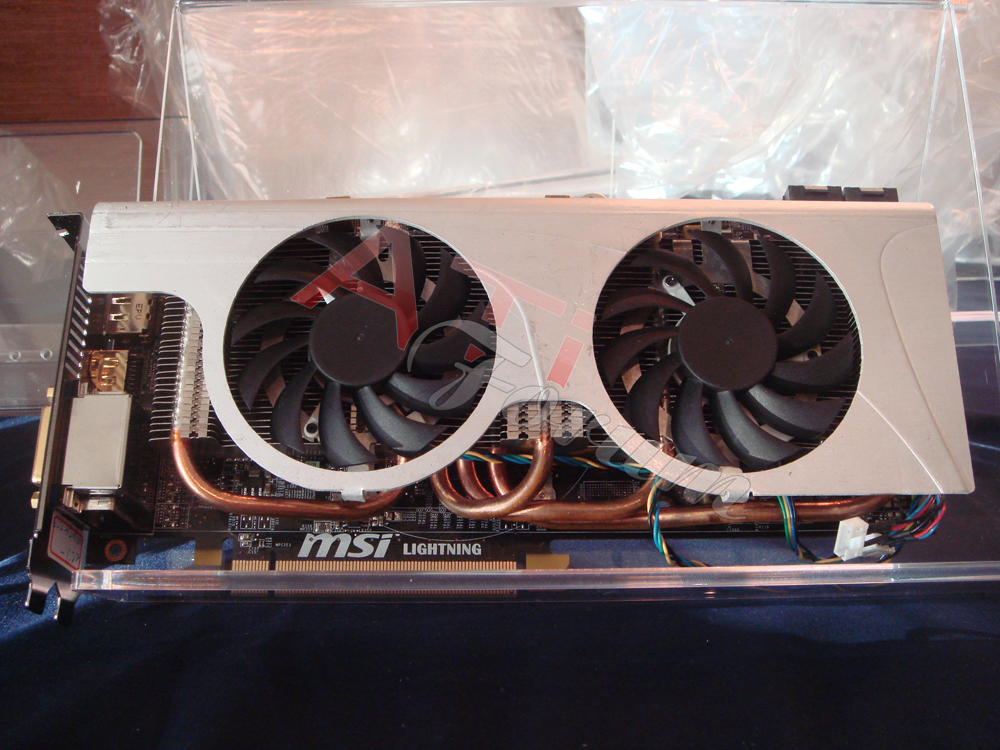 CES: MSI R5870 Lightning Edition op de foto