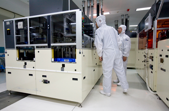 Sony en Hitachi maken 4-inch iPhone 5 scherm