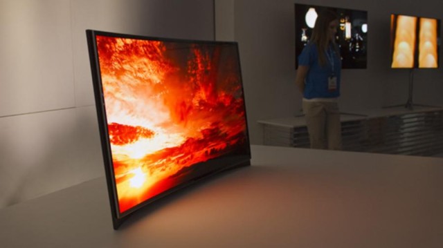 Ook Samsung toont gebogen OLED TV op CES