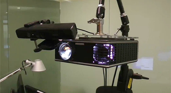 Microsoft IllumiRoom verlicht muur tot Xbox-scherm