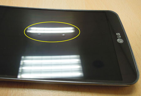 Grote kracht op LG G Flex levert bobbels in scherm op