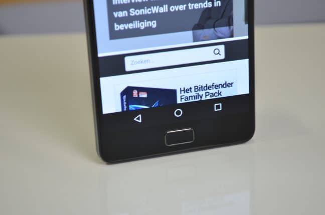 Lenovo P2