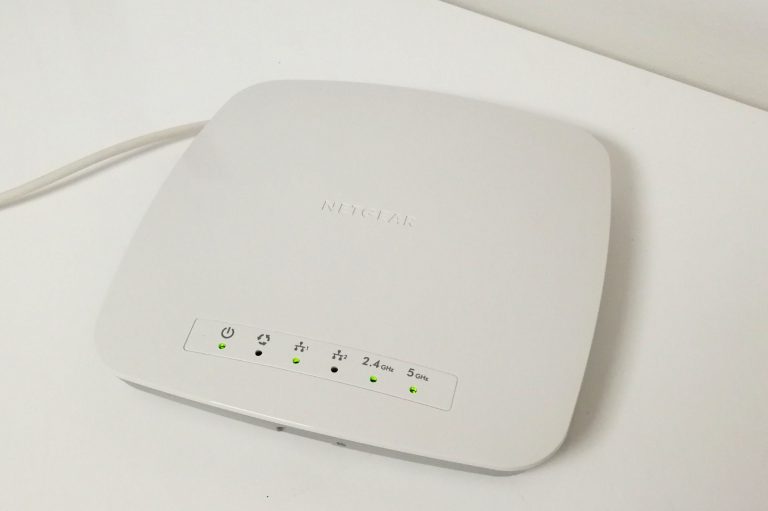 Review: Netgear WAC510 app-managed MKB access point