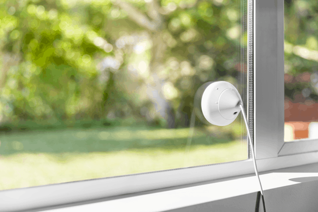High_Resolution-Circle-2-Enviro-Wired-on-Window—kopie