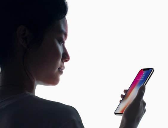 ‘Apple voorziet volgend jaar al zijn telefoons van Face ID’