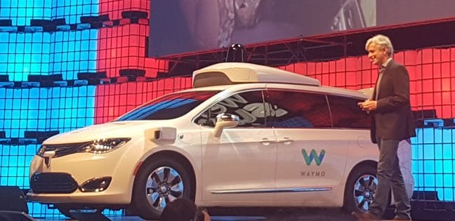 Waymo brengt als eerste chauffeurloze auto’s de weg op