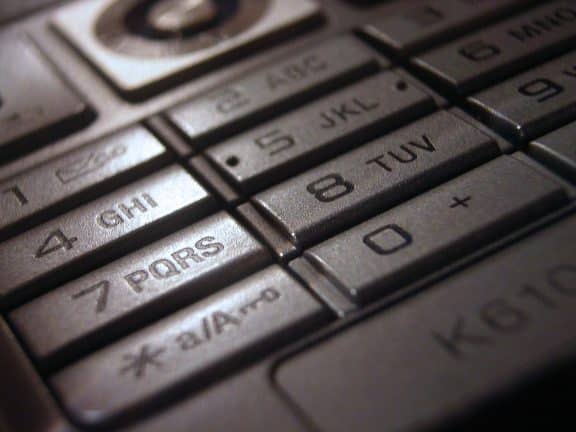 25 jaar sms: hoe een uitvinding onze communicatie veranderde