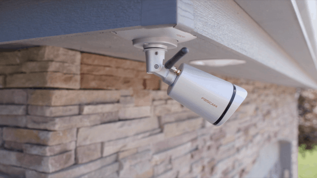 Betaalbare ip-camera kopen: cloud, battery of toch traditioneel?