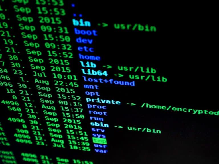 Nieuwe cyberaanval infecteert slachtoffers met trojan én ransomware