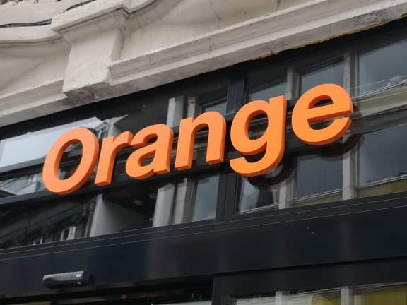 Orange verliest persoonlijke klantgegevens bij datalek