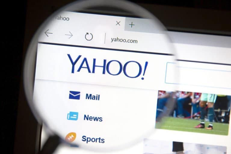 Yahoo scant mails van gebruikers en verkoopt de data aan adverteerders