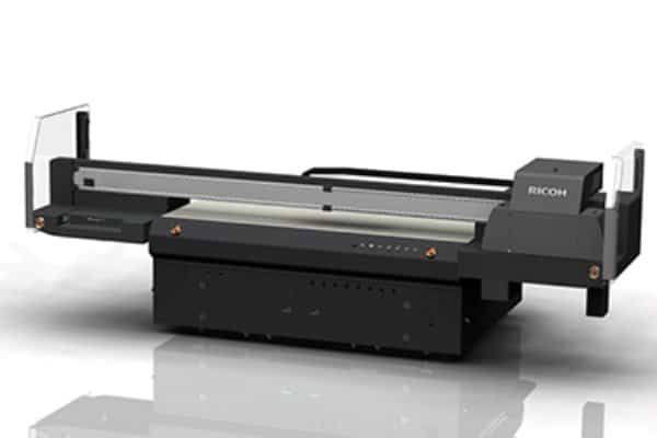 Ricoh komt met compacte Ricoh Pro TF6250 flatbedprinter