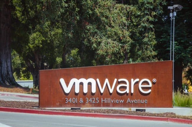 VMware kondigt Hybrid Cloud Platform aan