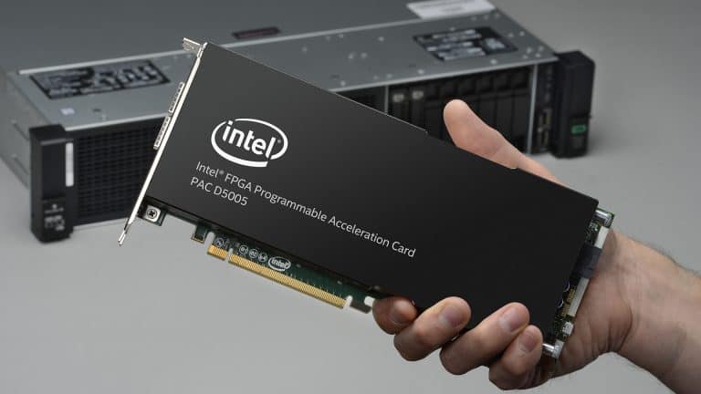 Nieuwe PAC D5005 van Intel is programmeerbare accelerator card voor servers