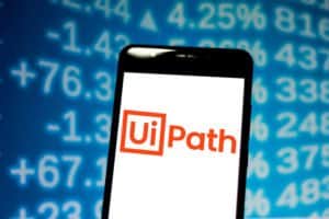 UiPath breidt platform uit met nieuwe apps