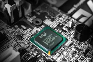 Intel en MediaTek werken samen aan geïntegreerde 5G chipset