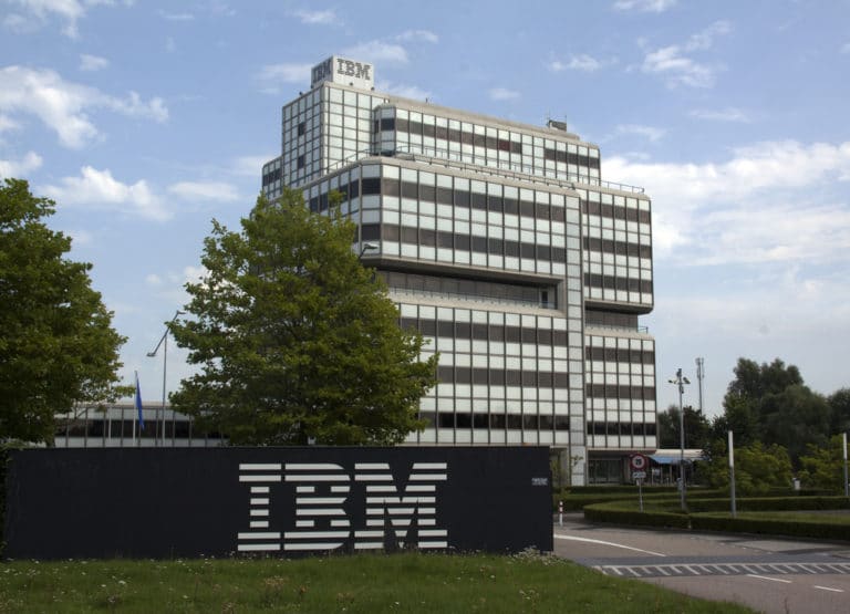 IBM Nederland wil bijna helft medewerkers schrappen