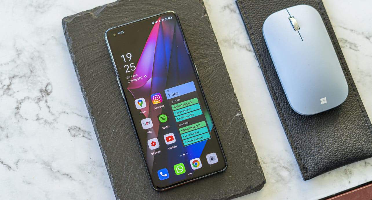 Oppo Find X3 Pro voorkant