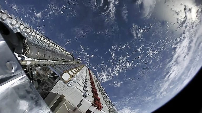 Google Cloud en SpaceX bieden gezamenlijk zakelijke connectiviteit