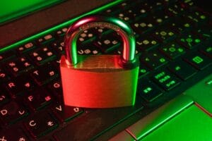 Nieuwe ransomware-groep Prometheus valt tientallen bedrijven aan