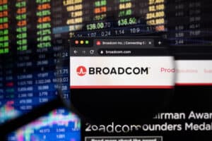 Broadcom-CEO Hock Tan verdubbelt megasalaris naar 149 miljoen euro