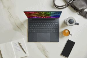 HP Presence zet de toon voor nieuwe Dragonfly Elite G3 en Chromebook