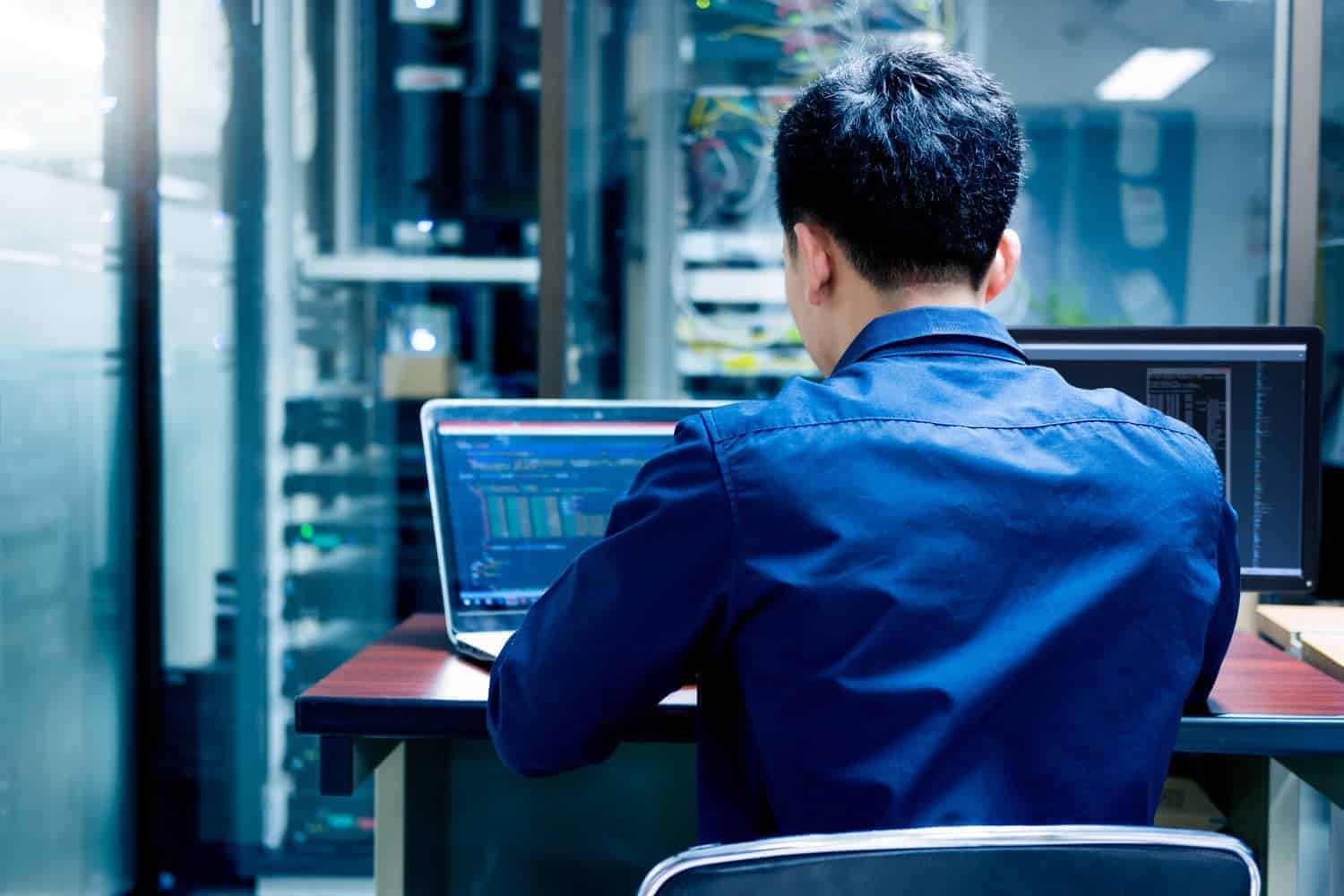 Cybercriminelen kapen VMware ESXi met nooit eerder ontdekte techniek - Techzine.nl
