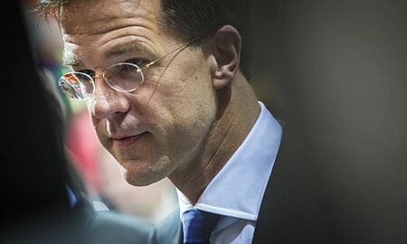 Rutte gaat gesprek over chipexportbeperkingen met ‘zelfvertrouwen’ in