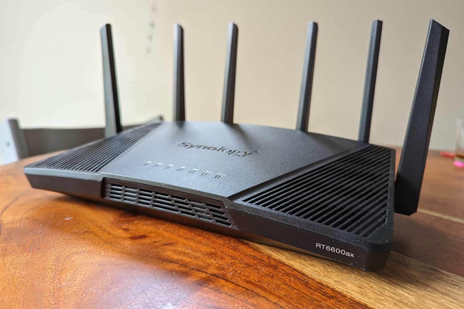Synology_RT6600ax Synology_RT6600ax