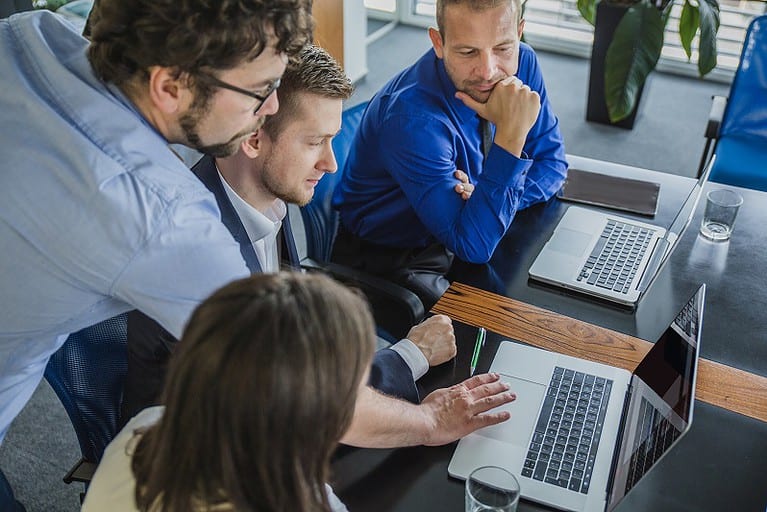 Kabinet trekt portemonnee voor meer ICT’ers op de arbeidsmarkt