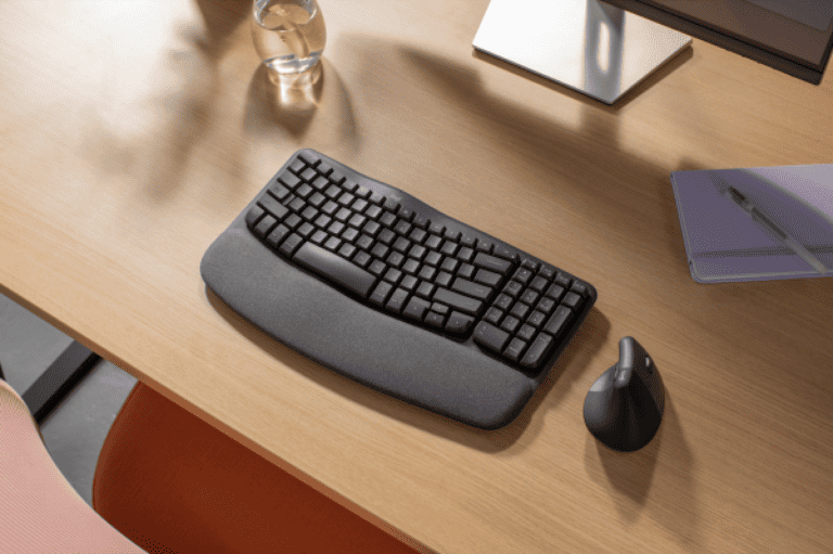 Logitech Wave Keys moet ergonomie binnen handbereik brengen