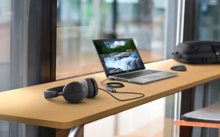 Dell presenteert AI-gedreven headsets WH5024 en WL5024