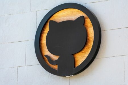 Hackers verspreiden malware via URL’s in GitHub-comments