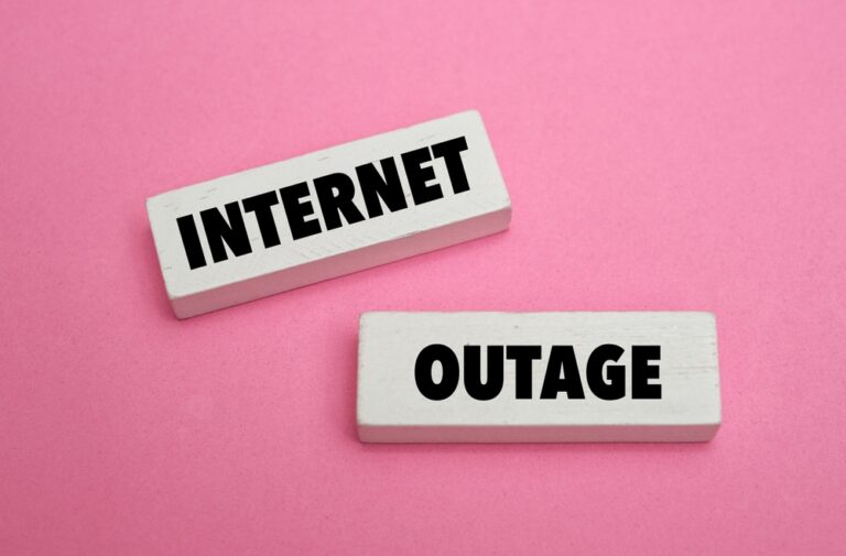 Navigeren door internetstoringen: versterk je veerkracht