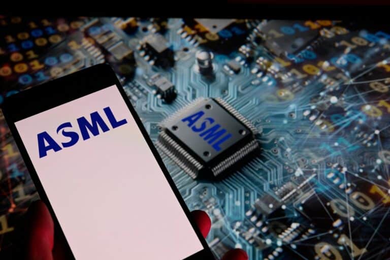 Russische oud-medewerker ASML verdacht van informatiediefstal voor rechter