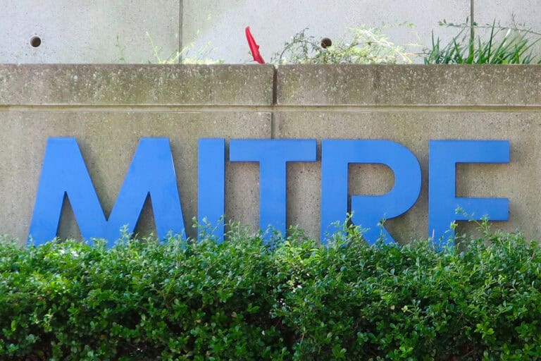CVE-database MITRE op allerlaatste moment gered