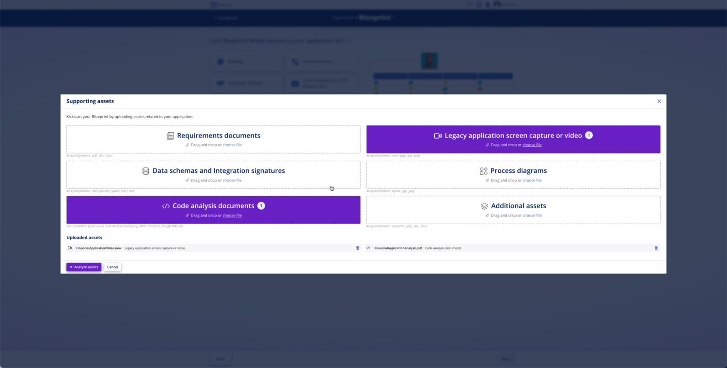 Op een computerscherm wordt een webinterface weergegeven met secties voor het uploaden van vereistendocumenten, gegevensschema's, codeanalysedocumenten, schermafbeeldingen, procesdiagrammen en aanvullende middelen.