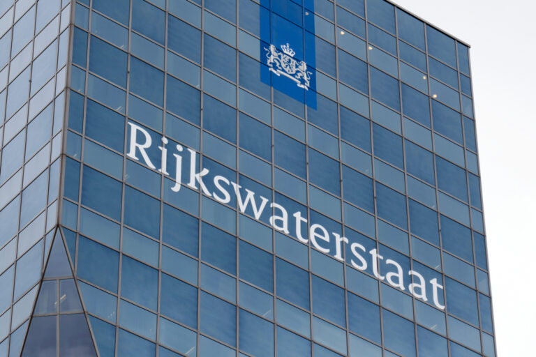 Rechter dwingt VMware tot support voor Rijkswaterstaat