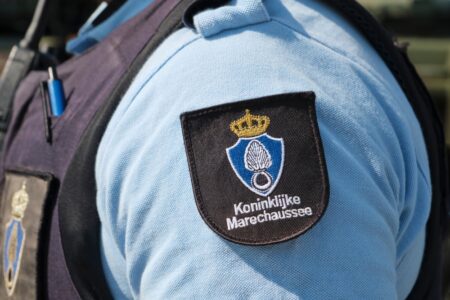 Storing bij Marechaussee maakt uitgifte noodpaspoorten onmogelijk