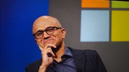 Satya Nadella: stroomtekort, niet GPU-voorraad, is het probleem