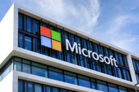 Britse mededingingsautoriteit start onderzoek naar Microsoft bedrijfssoftware