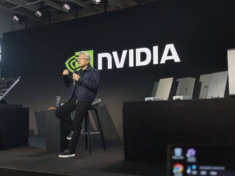 Nvidia-CEO: schadelijke AI-releases moeten “gewoon stoppen”